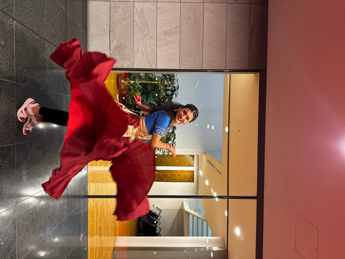 Red lehenga dance movement