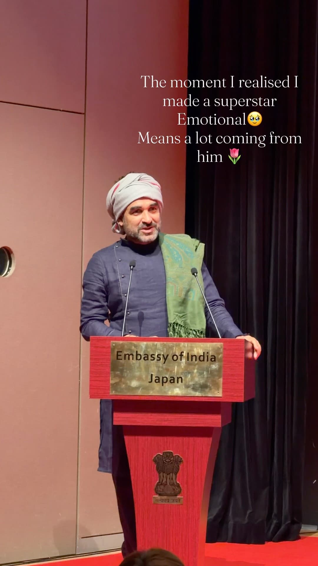 Pankaj Tripathi Tribute — Solo act telling the actor's life story as a dramatic presentation, Bollywood performance by Sanya Ohri