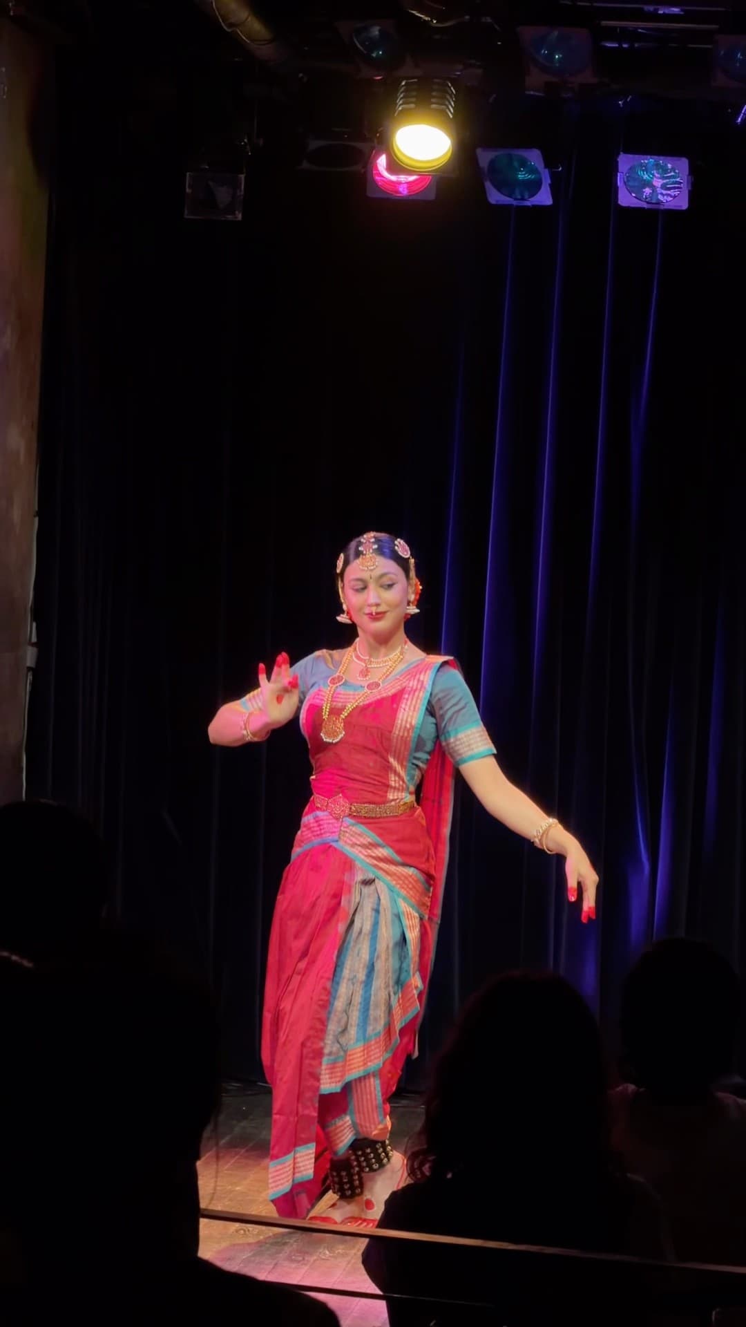 Ayomi Mandala — Mahabharat Shabdam — solo recital at the India Solo Act Showcase, Bharatanatyam performance by Sanya Ohri